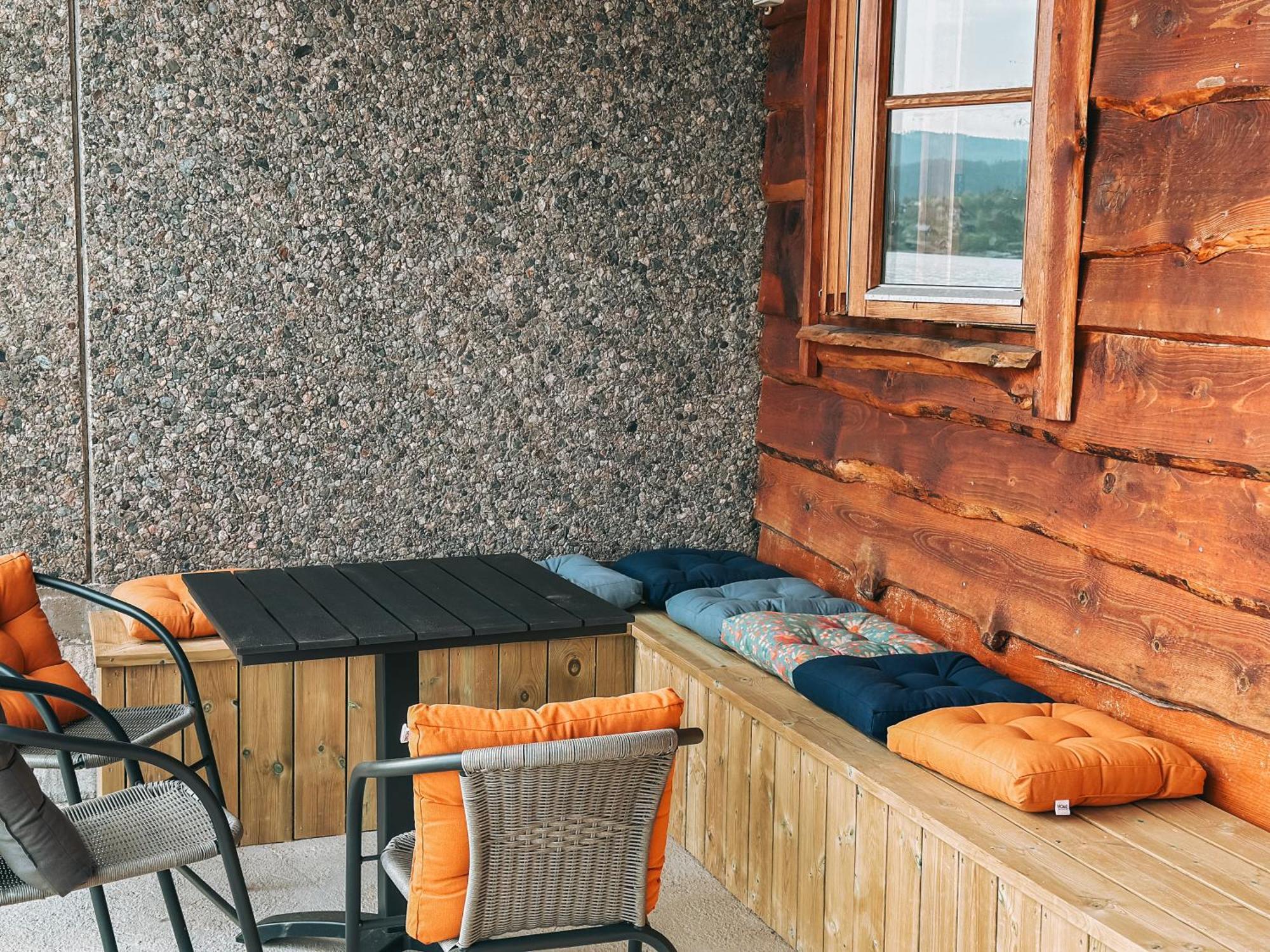 Preikestolen Panorama - Seaside Apartments Jørpeland エクステリア 写真