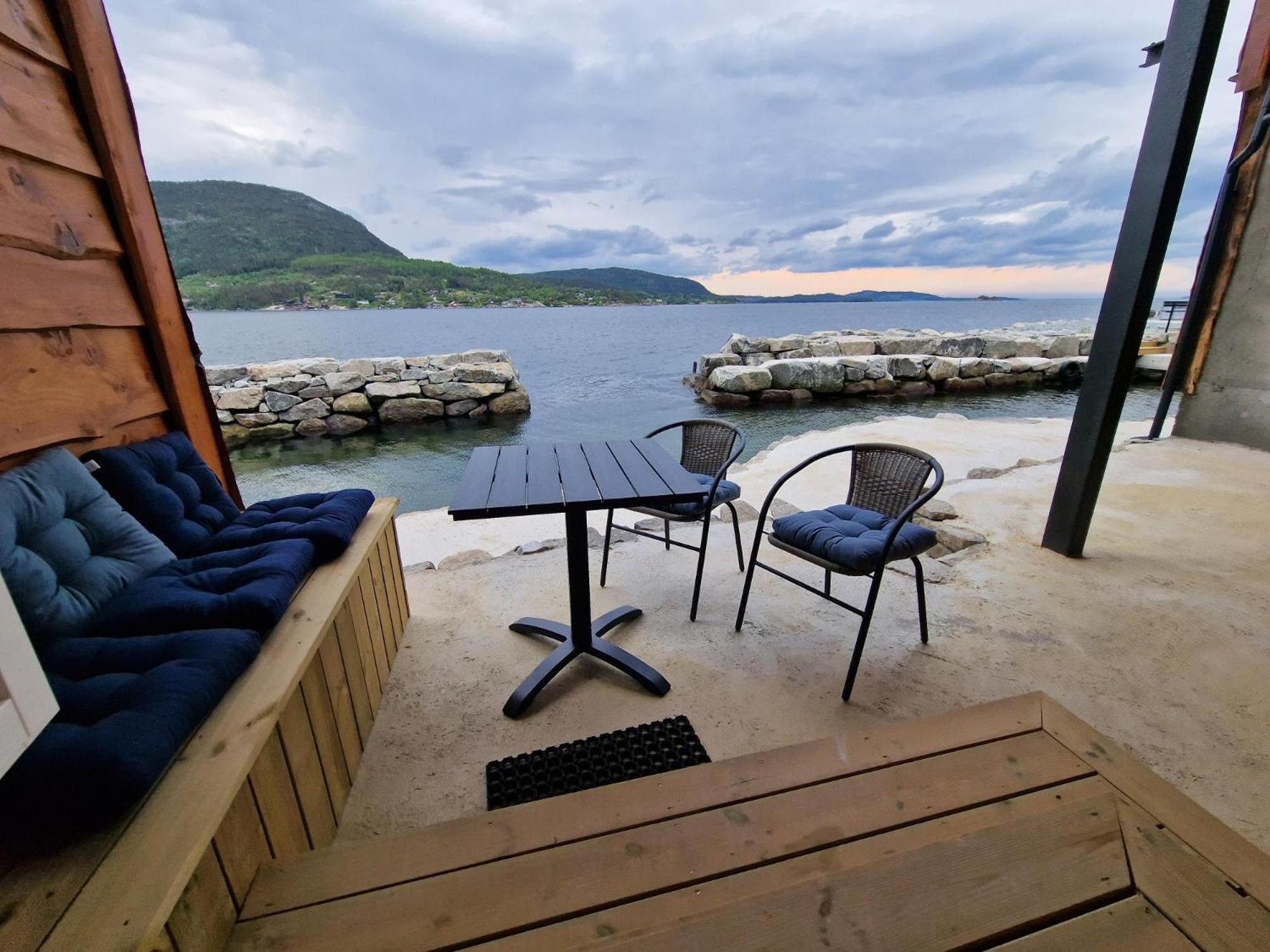 Preikestolen Panorama - Seaside Apartments Jørpeland エクステリア 写真
